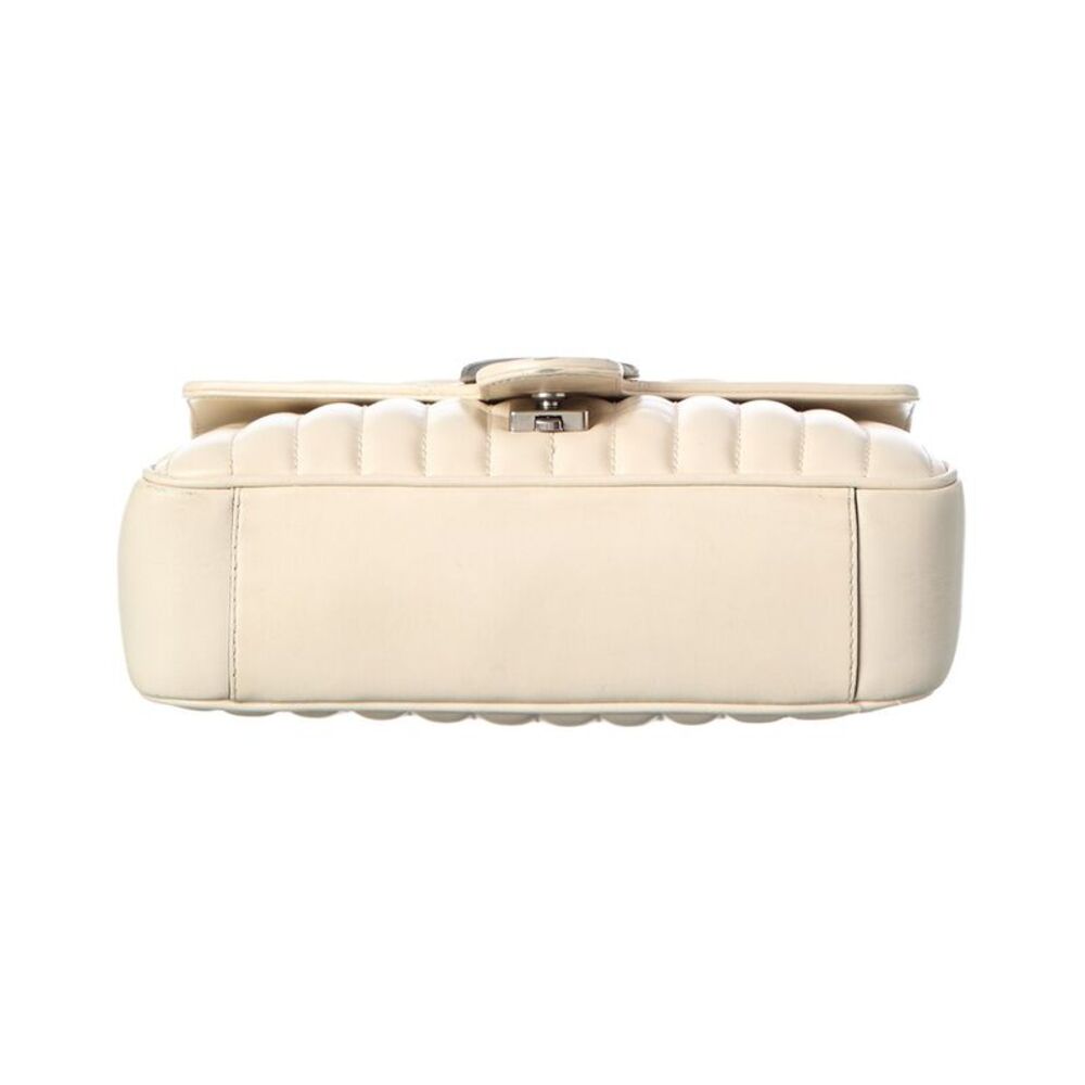 Gucci Mystic White Calfskin Matelasse Leather Aria Small Gg Marmont Shoulder
Bag - Picture 3 of 5